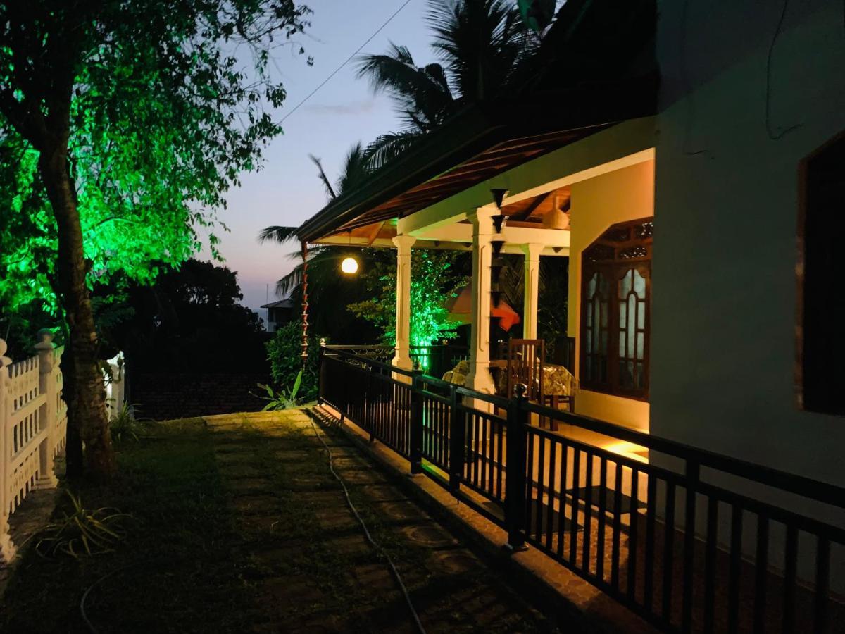 Kawshan Home Stay Dikwella Exterior foto